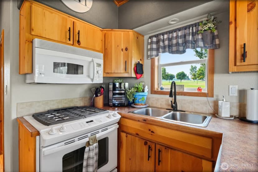 Property photo for 7037 Highway 262 E #50, Othello photo 16