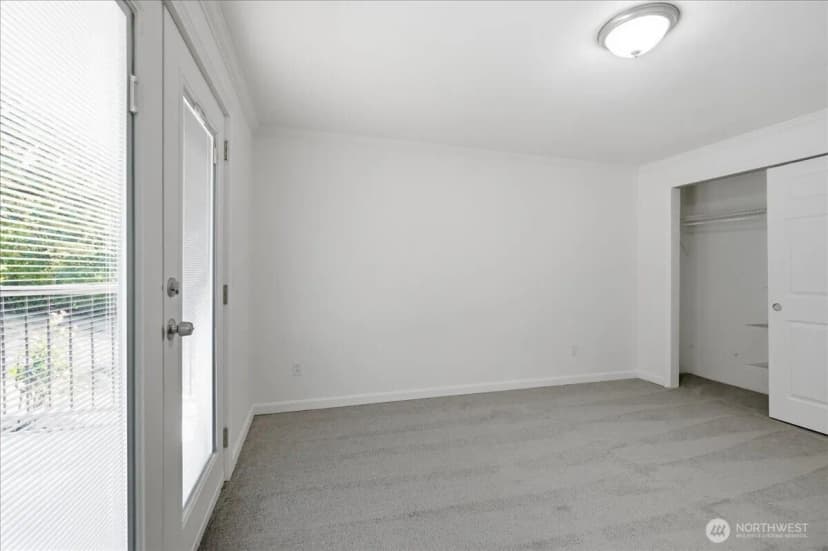 Property photo for 3618 Morris Avenue S, Renton photo 18