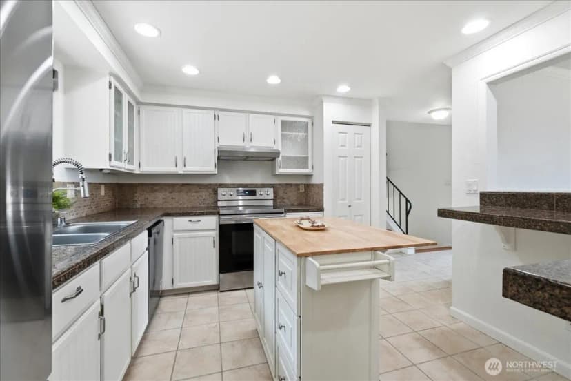 Property photo for 3618 Morris Avenue S, Renton photo 12