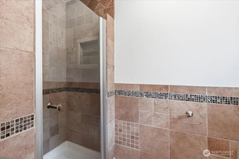 Property photo for 3618 Morris Avenue S, Renton photo 20