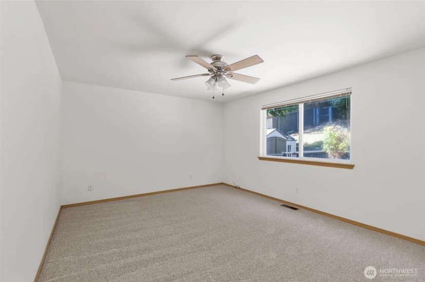 Property photo for 7331 Ne Morning View Avenue, Bremerton photo 13