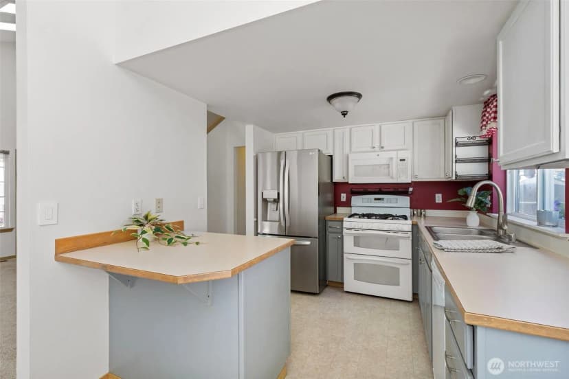 Property photo for 7331 Ne Morning View Avenue, Bremerton photo 11