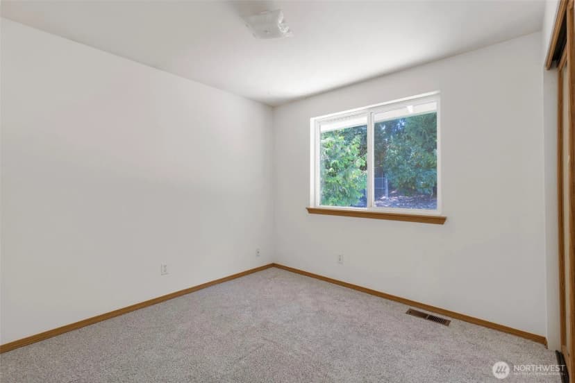 Property photo for 7331 Ne Morning View Avenue, Bremerton photo 19