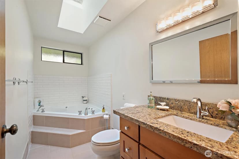Property photo for 2914 Cedar Avenue S, Renton photo 21