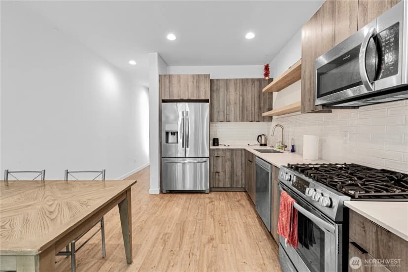 Property photo for 3307 Wetmore Avenue S #b, Seattle photo 7