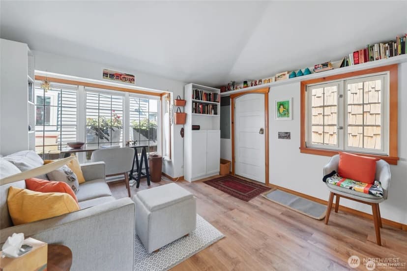 Property photo for 2727 Fairview Avenue E #18, Seattle photo 11
