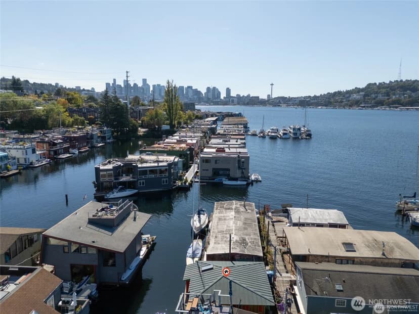 Property photo for 2727 Fairview Avenue E #18, Seattle photo 36