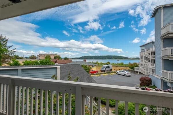 Property photo for 651 Se Bayshore Drive #b201, Oak Harbor photo 10