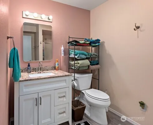 Property photo for 651 Se Bayshore Drive #b201, Oak Harbor photo 12
