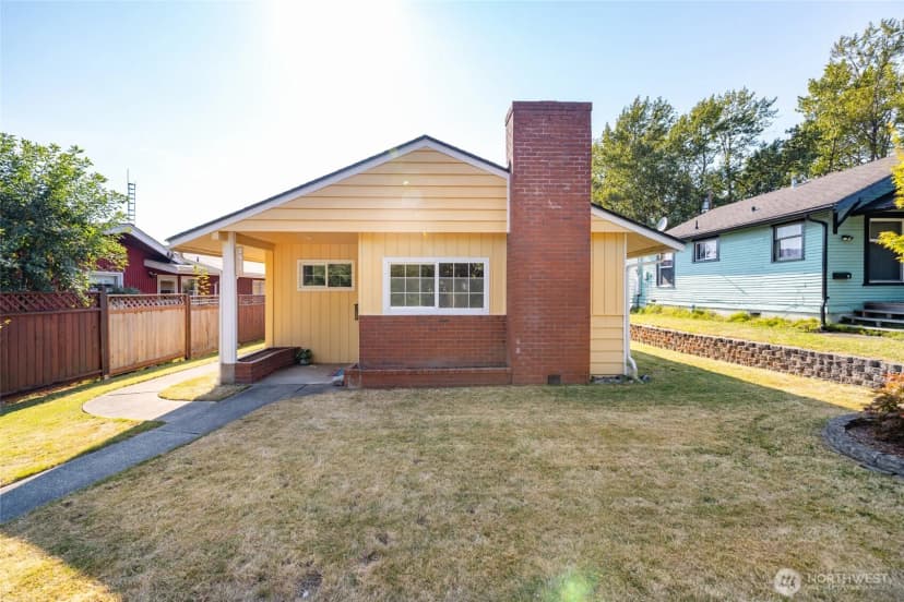 Property photo for 2615 Lincoln Street, Bellingham photo 3