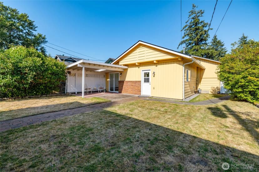 Property photo for 2615 Lincoln Street, Bellingham photo 30