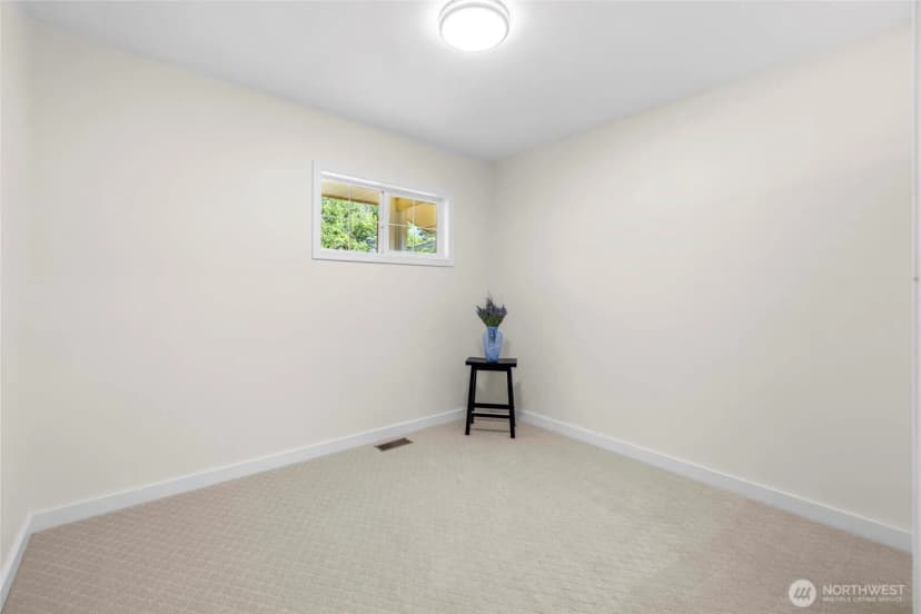 Property photo for 2615 Lincoln Street, Bellingham photo 25