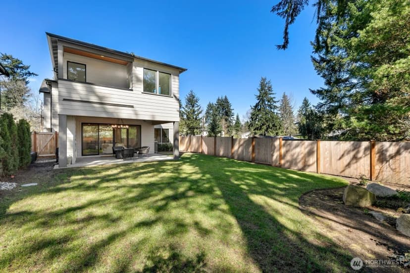 Property photo for 13017 Ne 113th Street #1, Kirkland photo 33