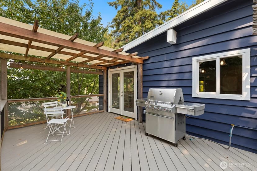 Property photo for 10913 Ne 48th Street, Kirkland photo 30