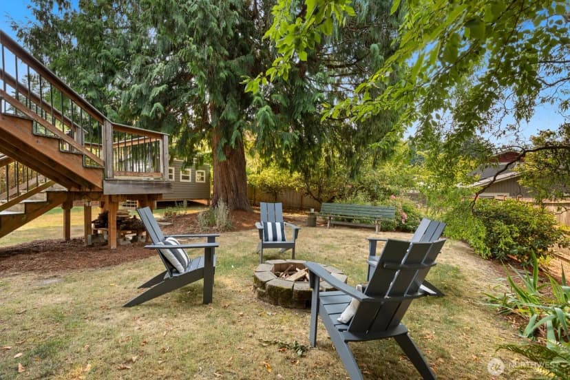 Property photo for 10913 Ne 48th Street, Kirkland photo 27