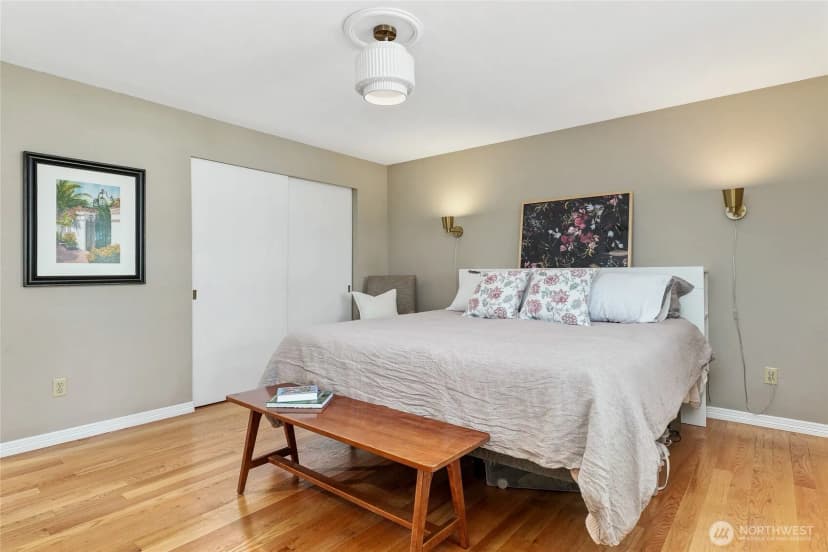 Property photo for 16242 Ne 30th Street, Bellevue photo 16