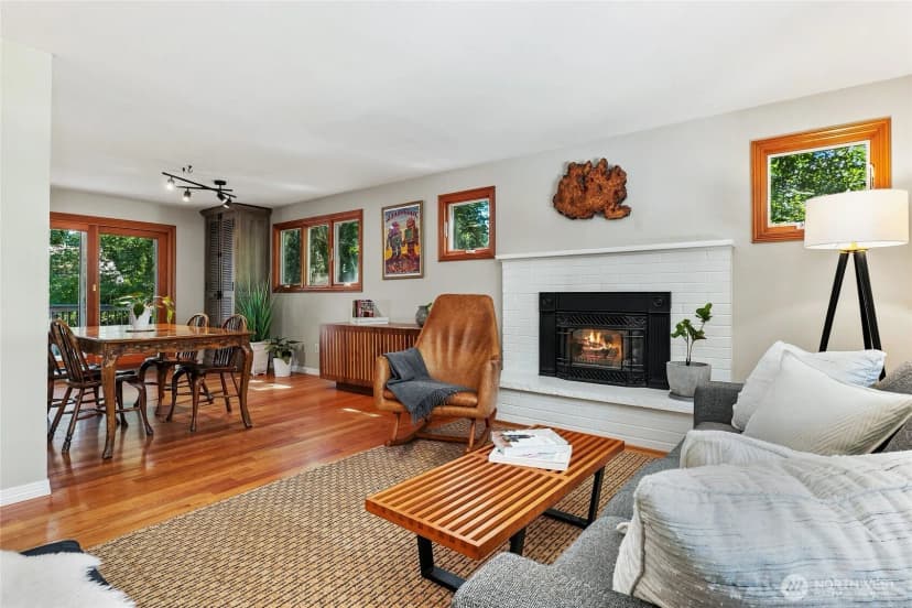 Property photo for 16242 Ne 30th Street, Bellevue photo 6
