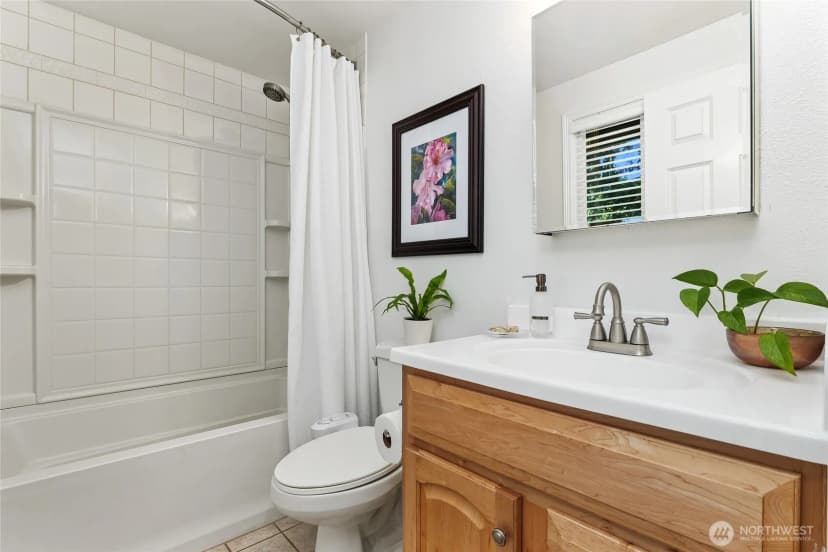 Property photo for 16242 Ne 30th Street, Bellevue photo 17