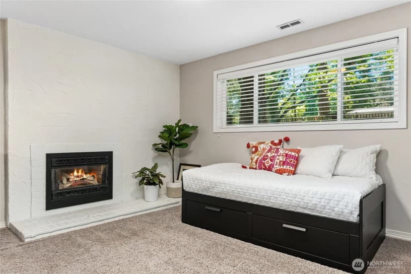 Property photo for 16242 Ne 30th Street, Bellevue photo 25