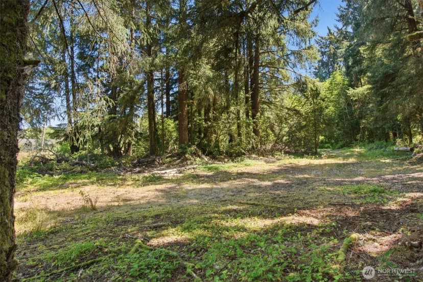 Property photo for 9905 Sandridge Road, Long Beach photo 8