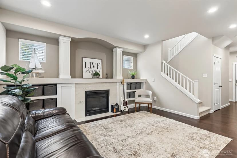 Property photo for 16311 38th Drive Se, Bothell photo 6