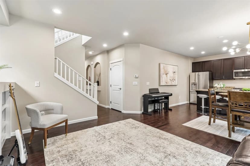 Property photo for 16311 38th Drive Se, Bothell photo 11