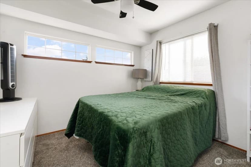 Property photo for 1836 Sw Putnam Drive, Oak Harbor photo 31