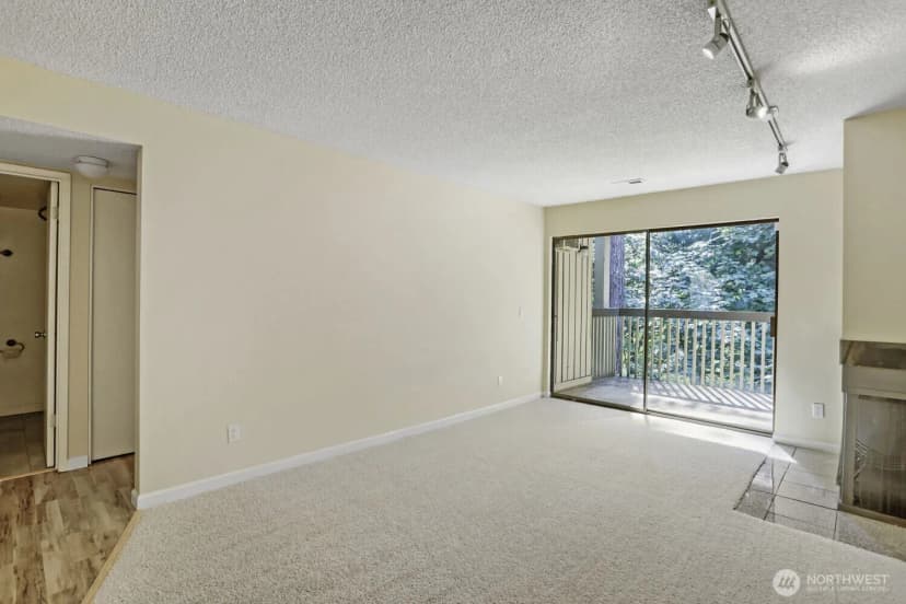 Property photo for 10819 Ne 37th Place #227, Bellevue photo 10