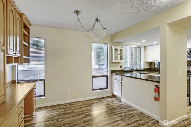 Property photo for 10819 Ne 37th Place #227, Bellevue photo 4