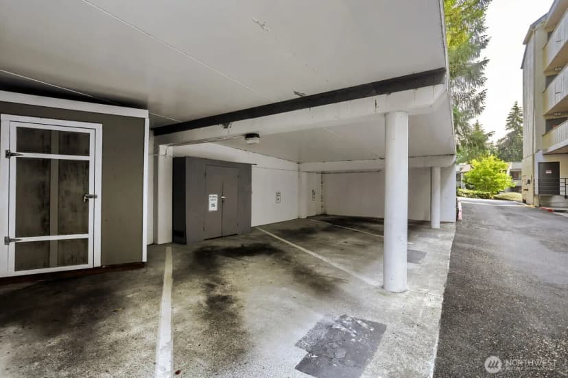Property photo for 10819 Ne 37th Place #227, Bellevue photo 17