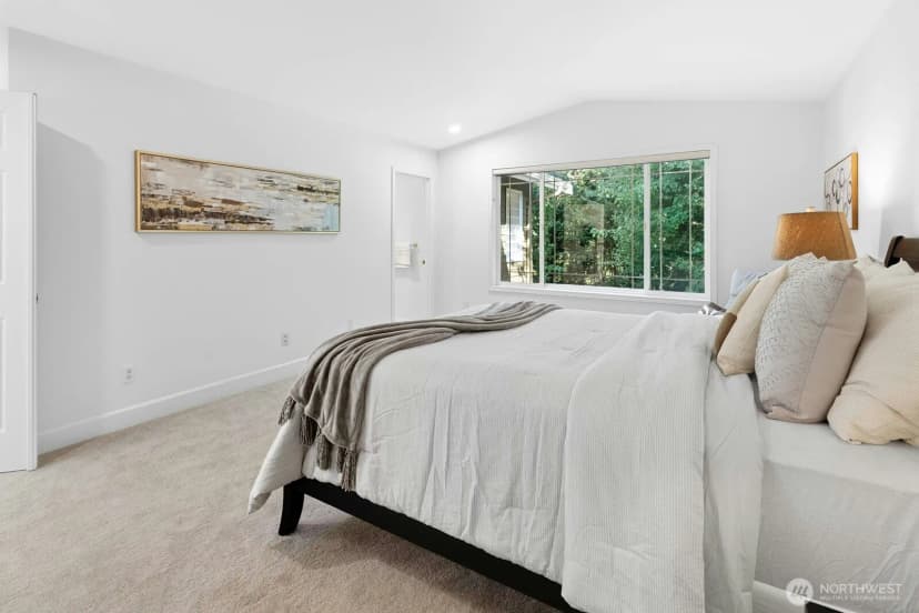 Property photo for 11612 Ne 107th Lane, Kirkland photo 19