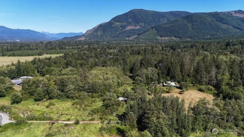 Property photo for 31090 S Skagit Highway, Sedro Woolley photo 33