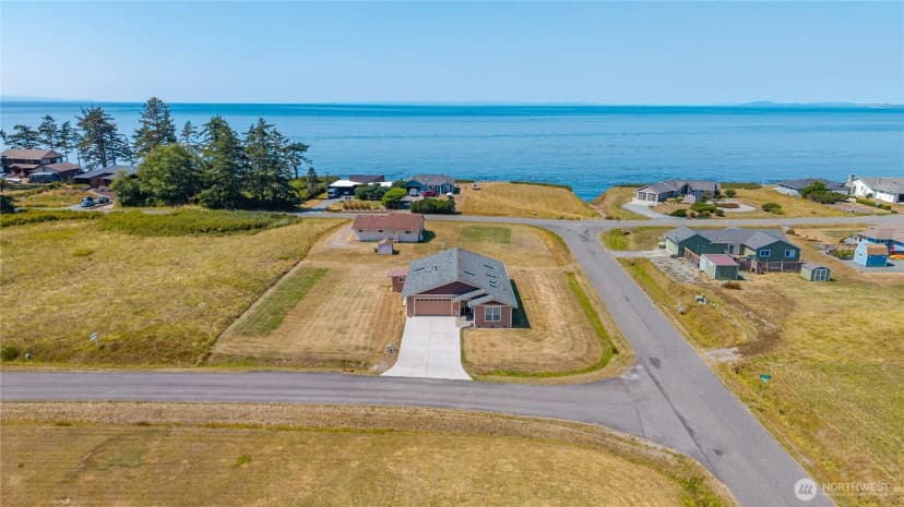 Property photo for 645 Monterey Avenue, Coupeville photo 37