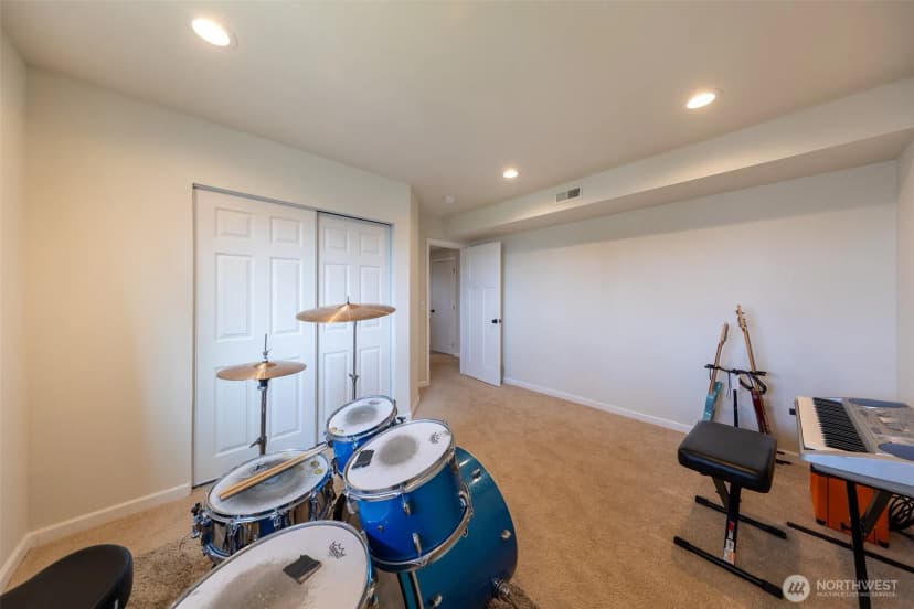 Property photo for 17420 73rd Drive Ne, Arlington photo 27