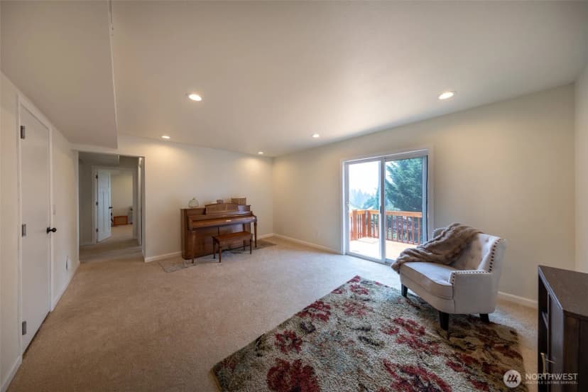 Property photo for 17420 73rd Drive Ne, Arlington photo 23