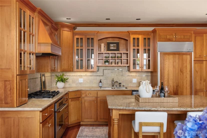 Property photo for 8916 Ferncliff Avenue Ne, Bainbridge Island photo 17