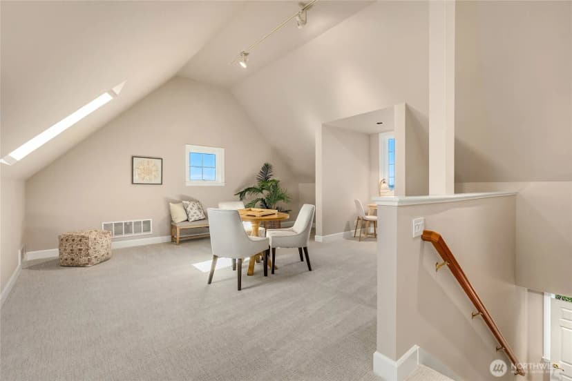 Property photo for 8916 Ferncliff Avenue Ne, Bainbridge Island photo 33