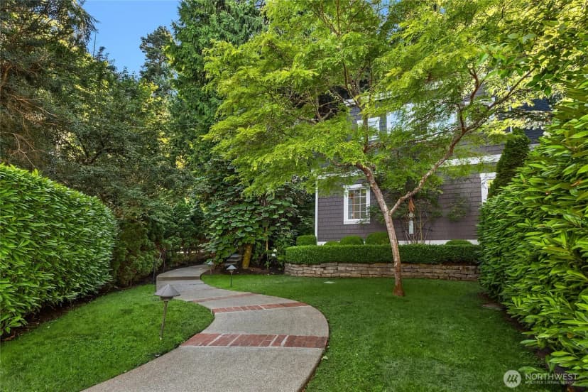 Property photo for 8916 Ferncliff Avenue Ne, Bainbridge Island photo 6