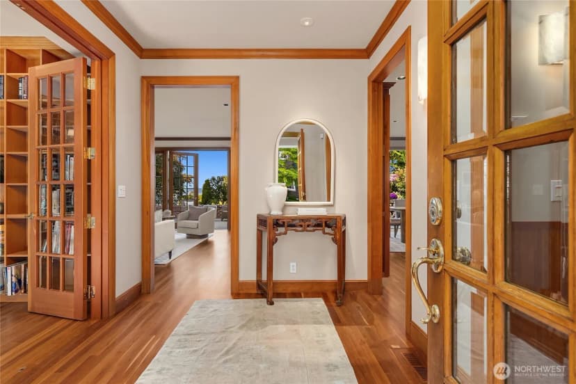 Property photo for 8916 Ferncliff Avenue Ne, Bainbridge Island photo 9