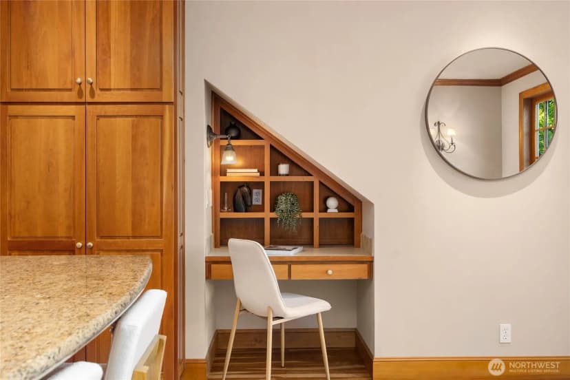 Property photo for 8916 Ferncliff Avenue Ne, Bainbridge Island photo 20