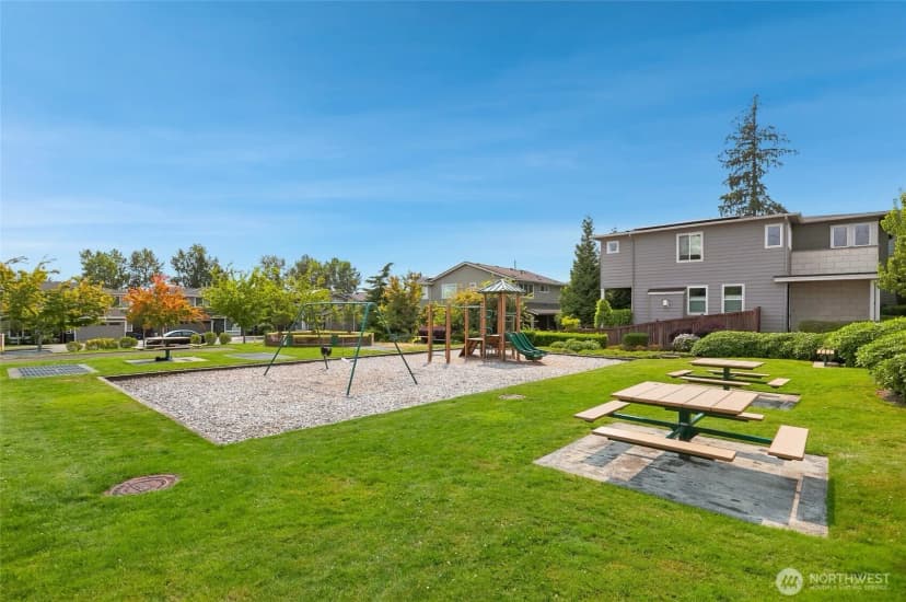 Property photo for 13415 Ne 128th Place, Kirkland photo 33