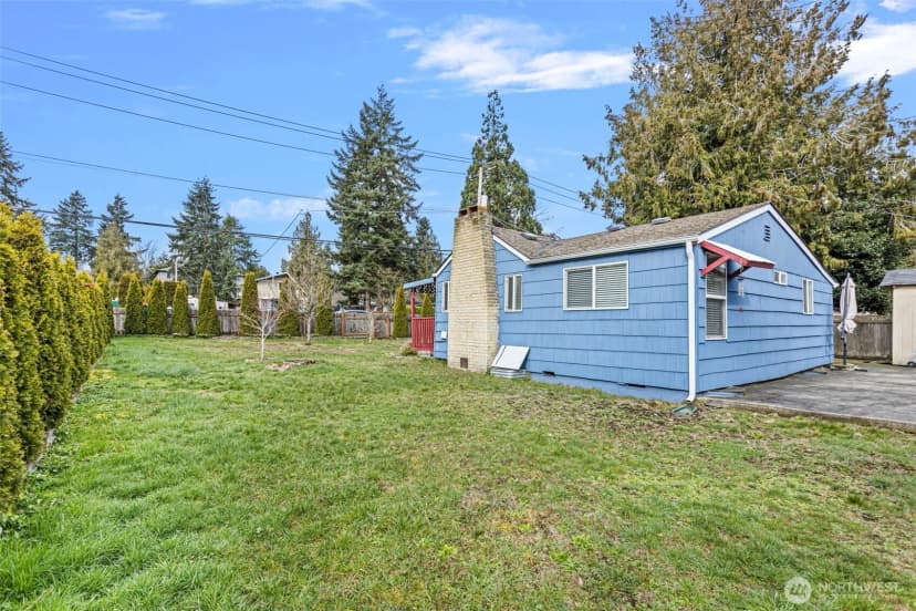Property photo for 14118 37th Avenue S, Tukwila photo 15