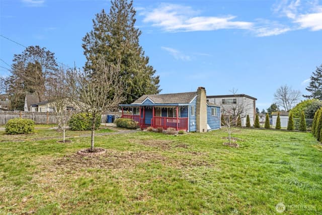 Property photo for 14118 37th Avenue S, Tukwila photo 2