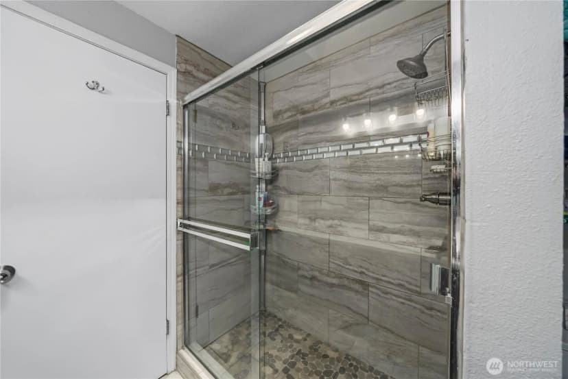 Property photo for 26704 Ne Comegys Street, Duvall photo 16