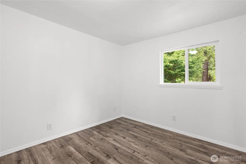 Property photo for 2693 State Rt 101, Ilwaco photo 19