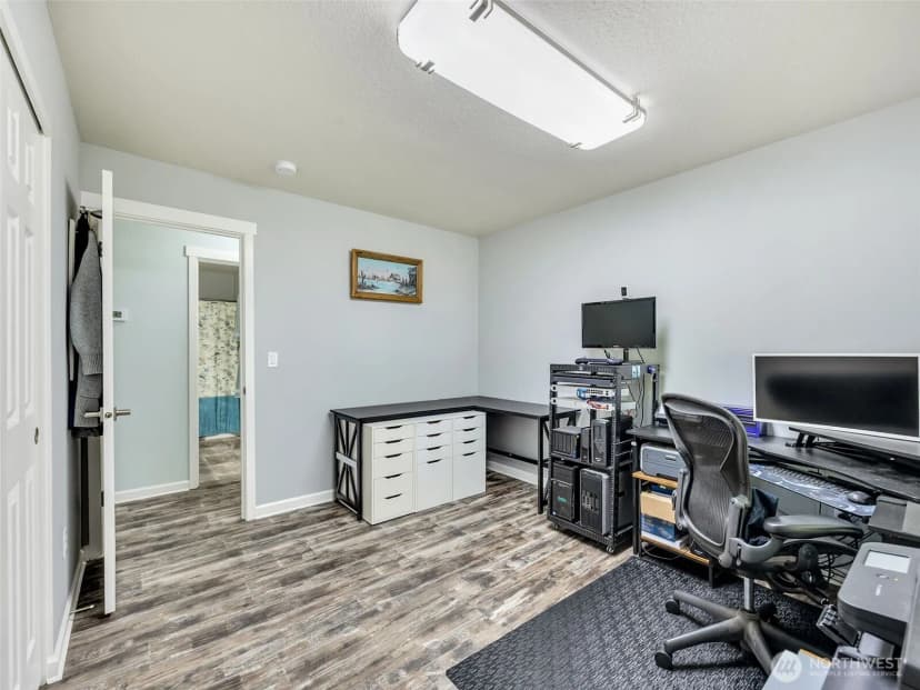 Property photo for 1314 187th Place, Long Beach photo 18