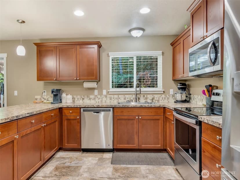 Property photo for 1314 187th Place, Long Beach photo 13