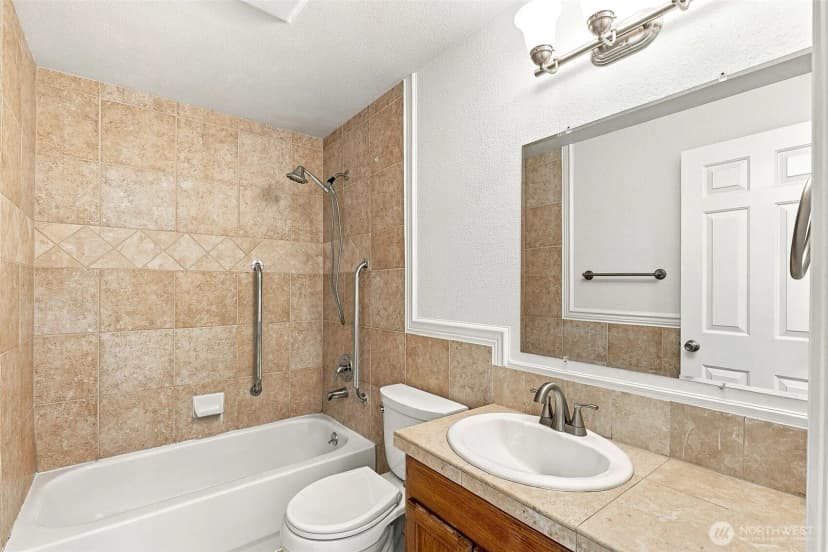 Property photo for 5022 136th Street Se, Snohomish photo 15