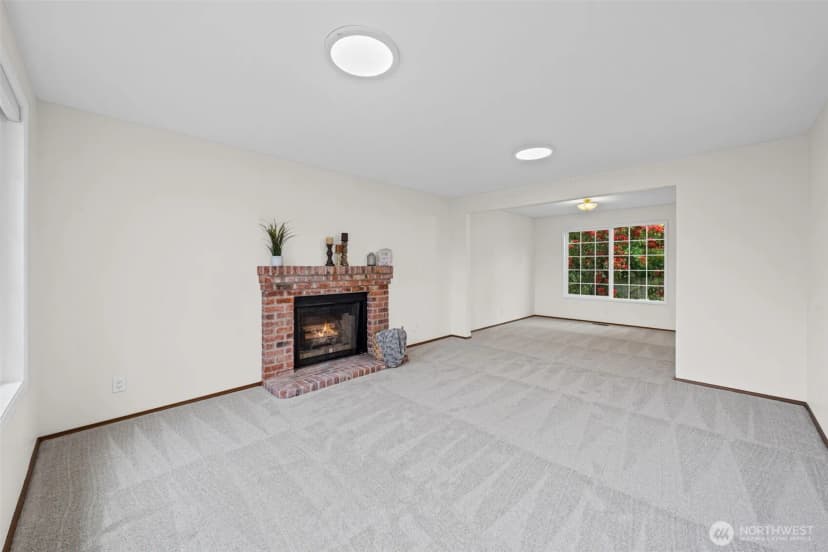 Property photo for 822 Sw 314th Place, Federal Way photo 7