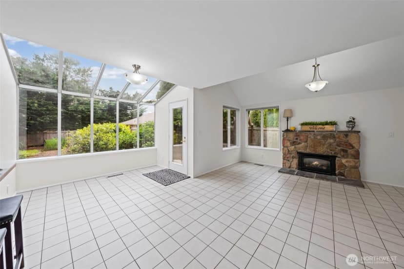 Property photo for 822 Sw 314th Place, Federal Way photo 14